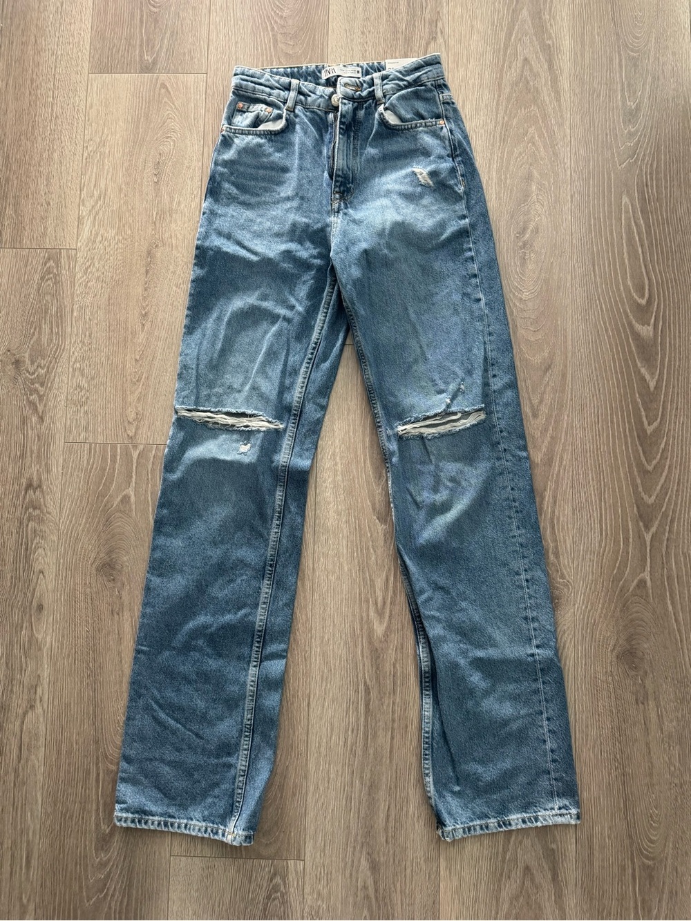 Zara Men's Light Blue Straight-Leg Distressed Jeans